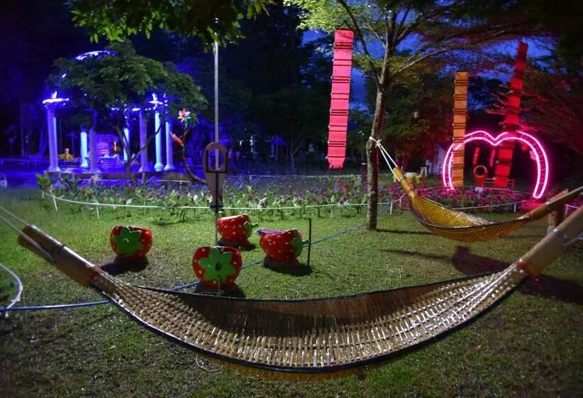 Lomakeskus ฺbaan Rai Ing Doi