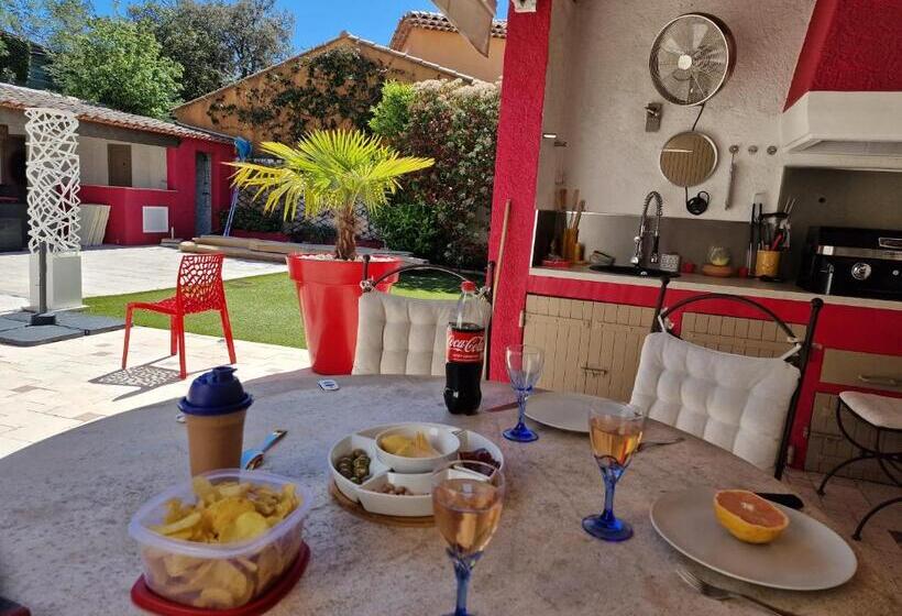 Ste Maxime Villa 5 Etoiles Piscine Chauffée Et Jacuzzi