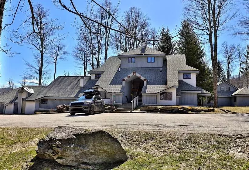 The Woods By Killington Vacation Rentals   2 Bedrooms