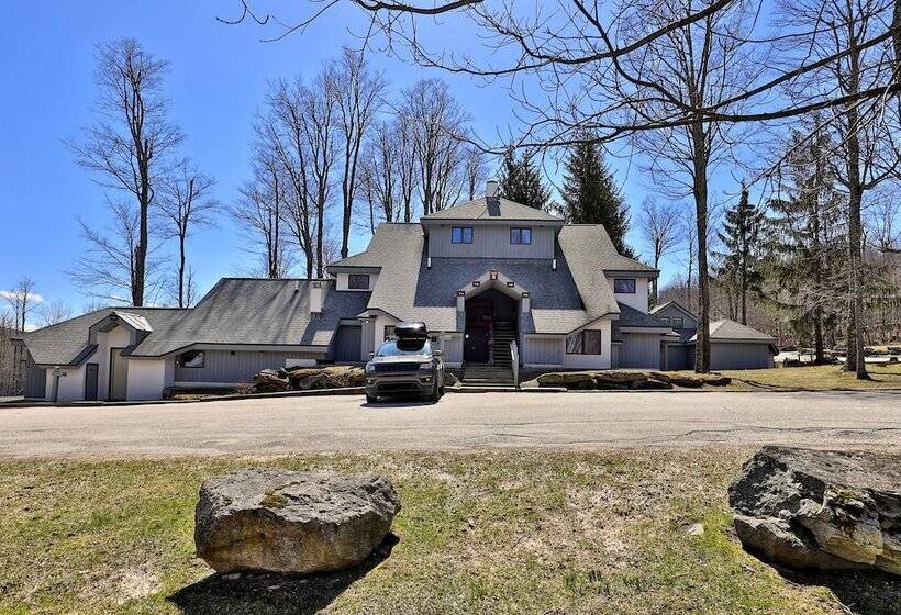 The Woods By Killington Vacation Rentals 2 Bedrooms