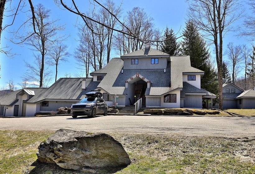 The Woods By Killington Vacation Rentals 2 Bedrooms