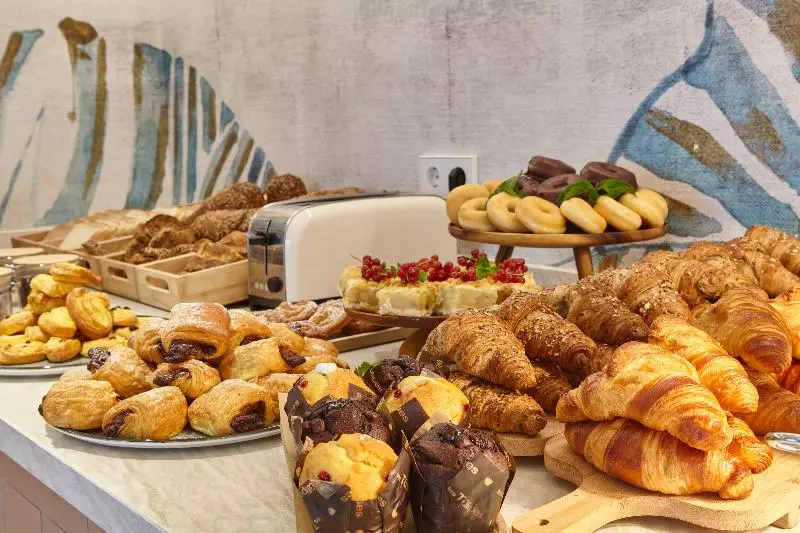 Marina Palace By Intercorp Hotel Group