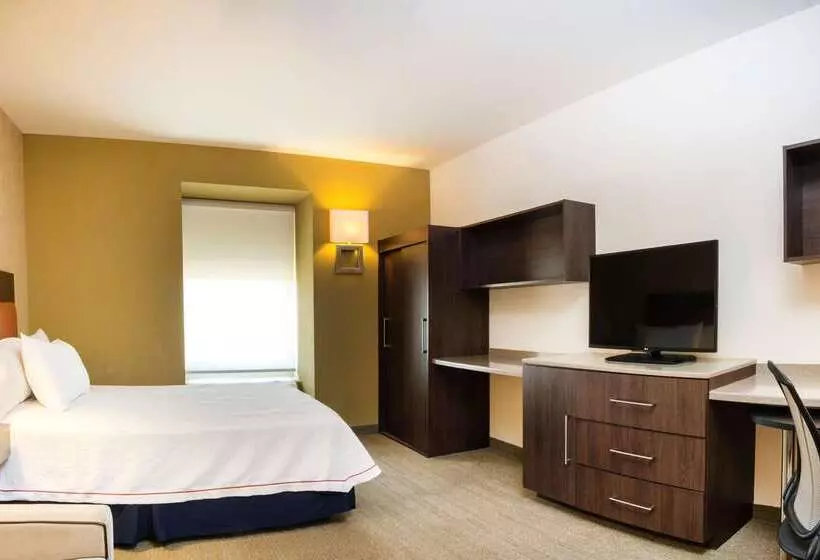 Отель Homewood Suites By Hilton Queretaro, Mexico