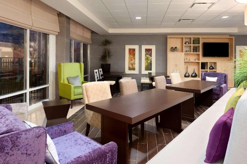 ホテル Homewood Suites By Hilton Queretaro, Mexico