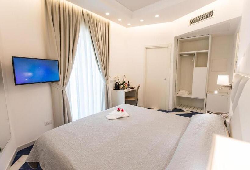 Отель Le Rocce   Agerola, Amalfi Coast