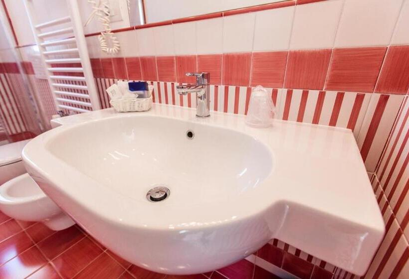 Отель Le Rocce   Agerola, Amalfi Coast