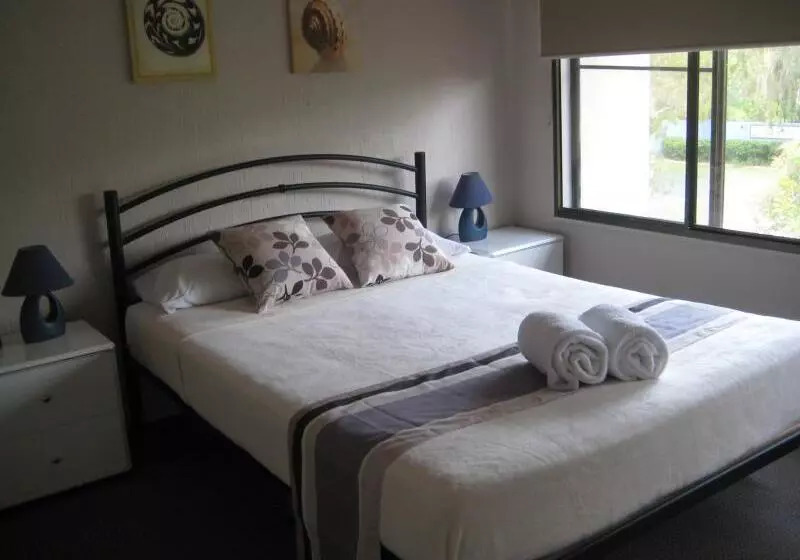 Hotelli Nautilus Noosa Holiday Resort