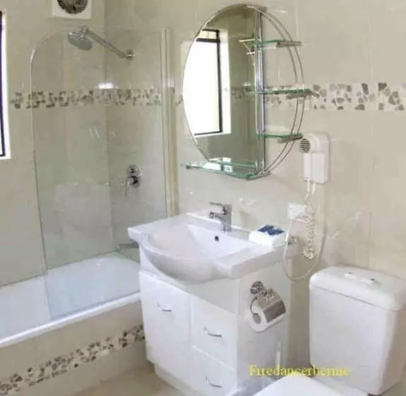 Hotelli Nautilus Noosa Holiday Resort