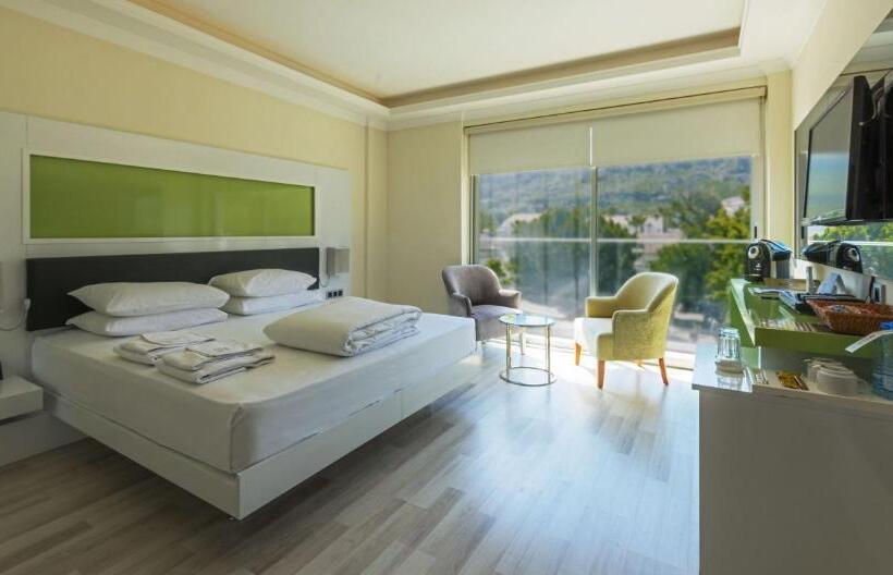 هتل Orka Boutique