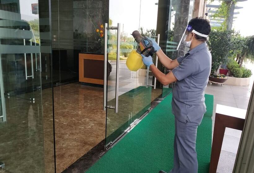 Radisson Blu Hotel Rudrapur