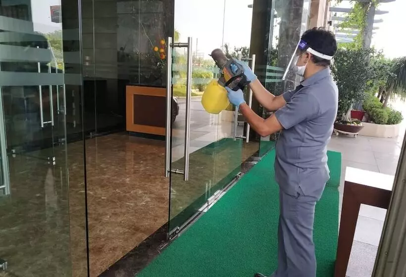 Radisson Blu Hotel Rudrapur