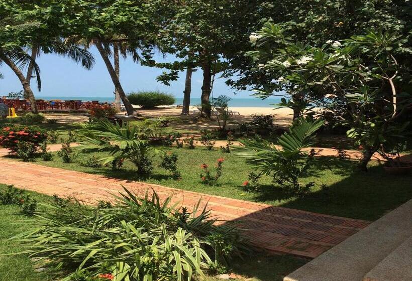 The Waterfront Hotel At Fishermans Village