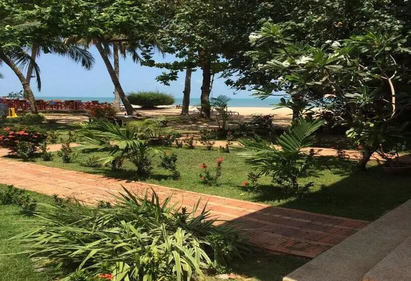 The Waterfront Hotel At Fishermans Village