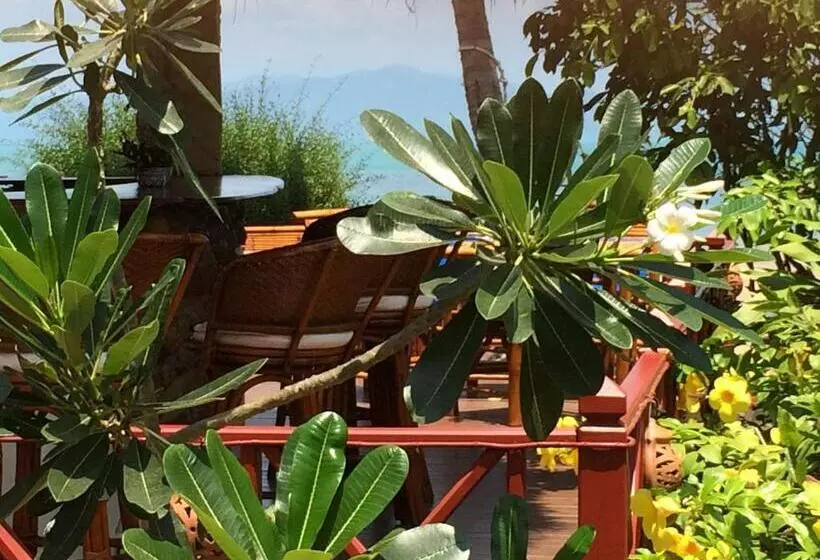 The Waterfront Hotel At Fishermans Village