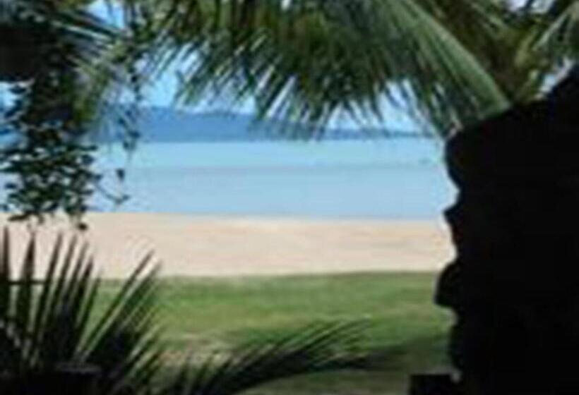 The Waterfront Hotel At Fishermans Village