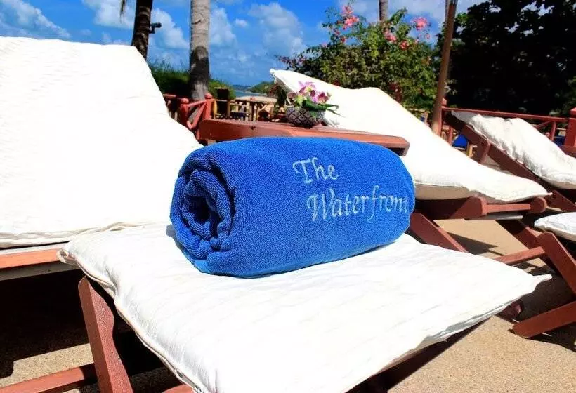 The Waterfront Hotel At Fishermans Village