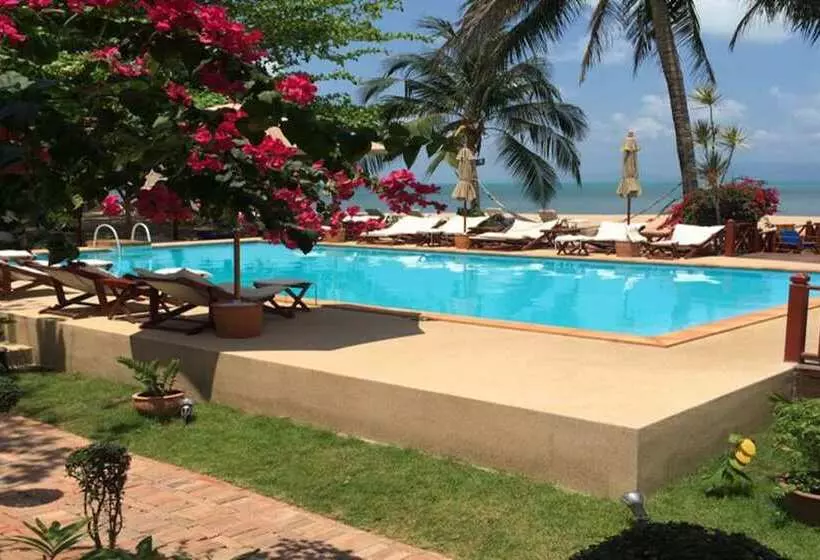 The Waterfront Hotel At Fishermans Village