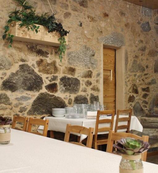 Albergue Alto Da Pena Exclusive For Pilgrims