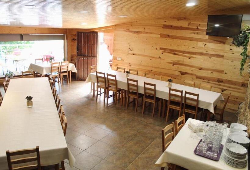 Albergue Alto Da Pena Exclusive For Pilgrims