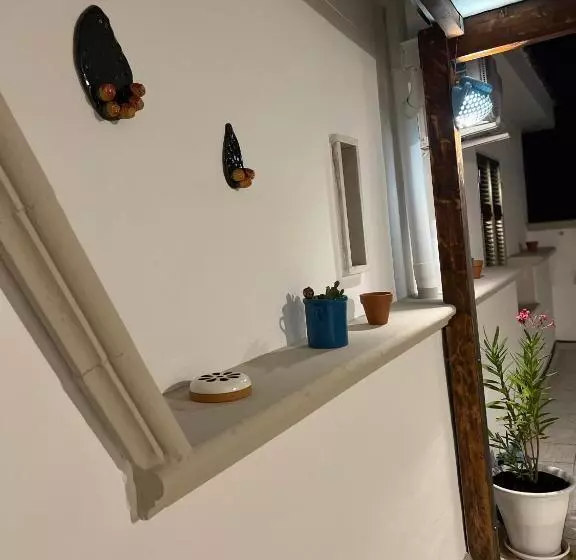 ベッドアンドブレックファースト Camelì Rooms & Holidays