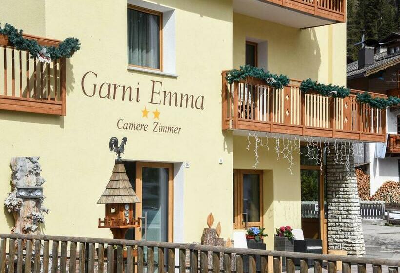 تختخواب و صبحانه Garní Emma