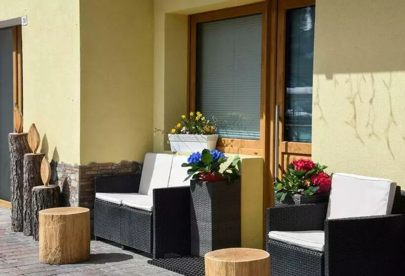 Aamiaismajoitus (B&B) Garní Emma