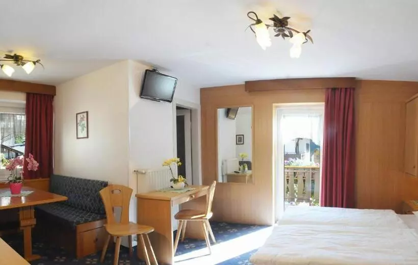 Aamiaismajoitus (B&B) Garní Emma