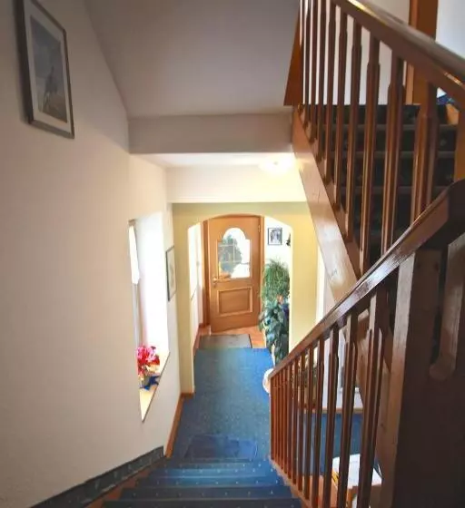 Aamiaismajoitus (B&B) Garní Emma