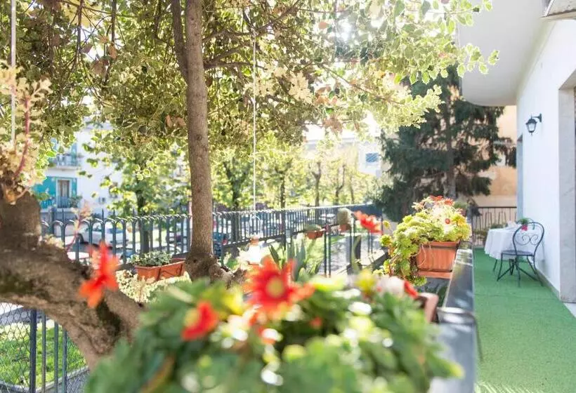 Aamiaismajoitus (B&B) Green Room