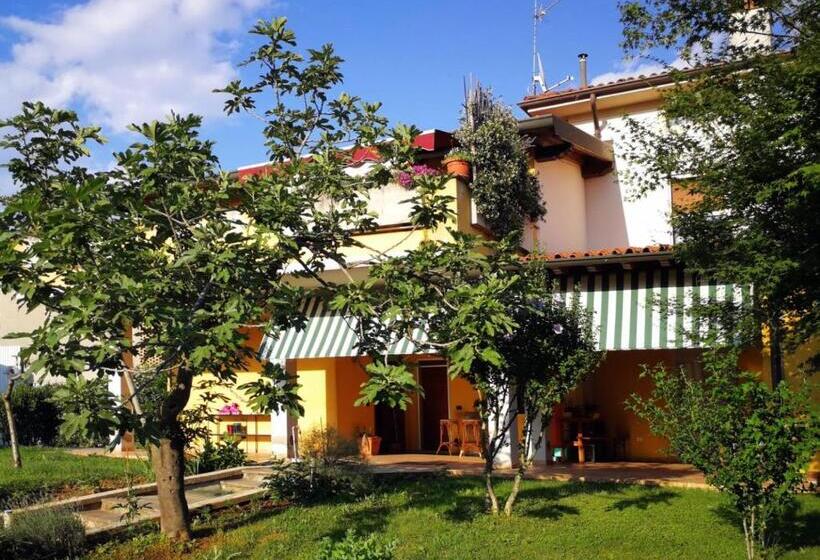 בית מלון כפרי Agriturismo Franciacorta