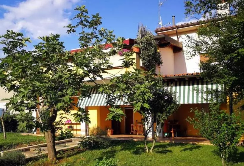 ホテル Agriturismo Franciacorta