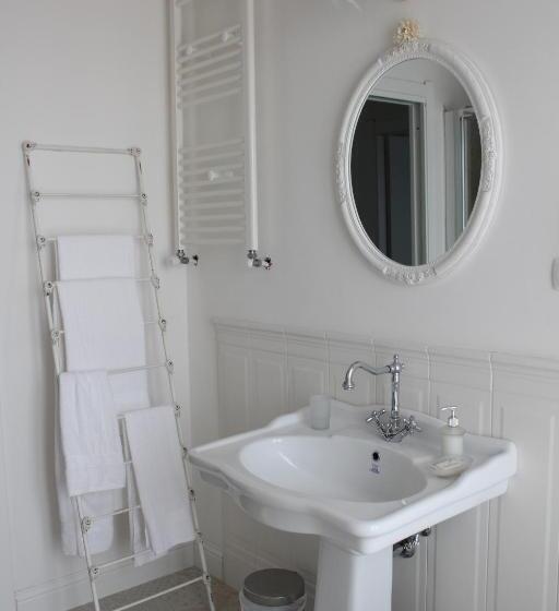 פנסיון Angels Home