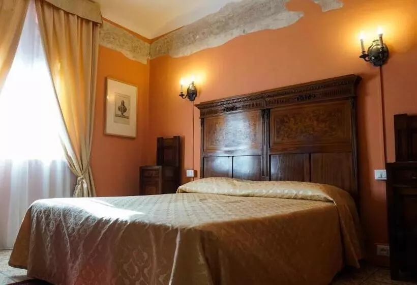 پانسیون Antica Dimora Della Racchetta