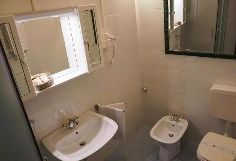 پانسیون Antica Dimora Della Racchetta