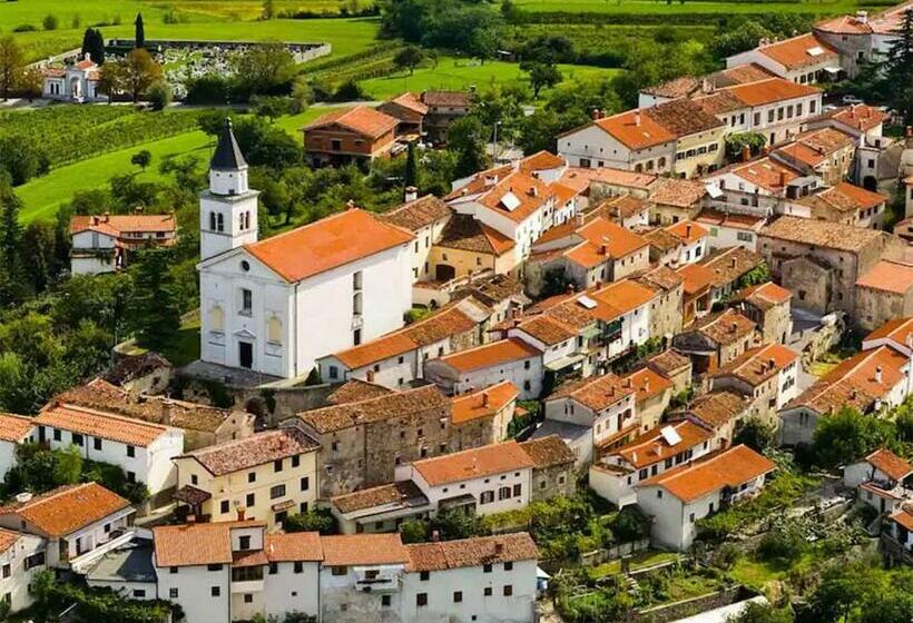 پانسیون Apartma In Soba Vipavski Križ