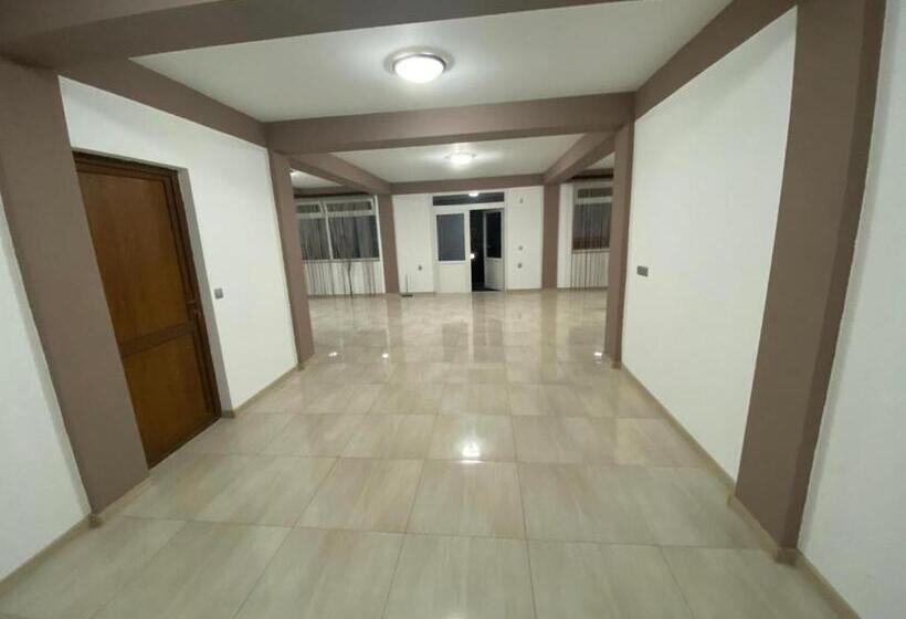 פנסיון Casa Alle