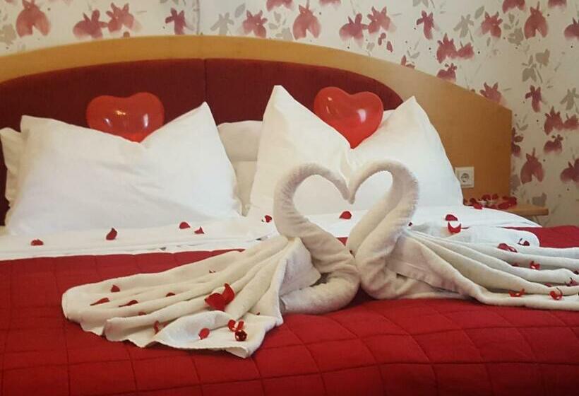 호스텔 Gasthof Restaurant Steirereck N