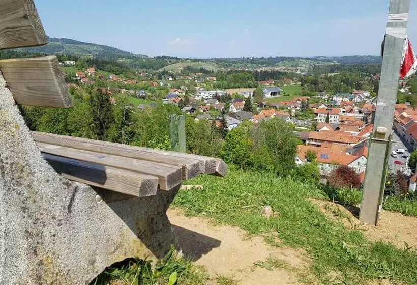 Retkeilymaja Gasthof Restaurant Steirereck N