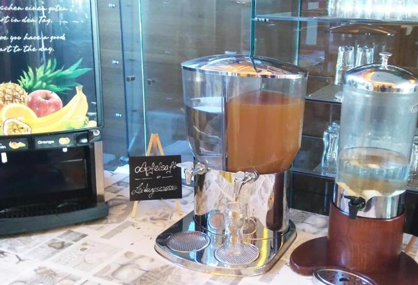 호스텔 Gasthof Restaurant Steirereck N