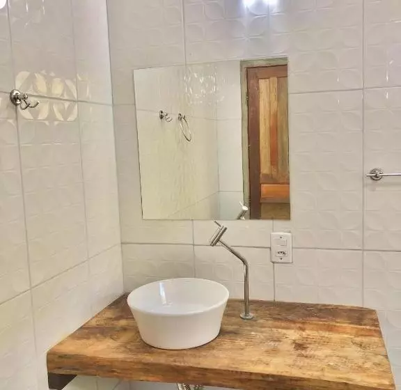 Retkeilymaja Pousada Bella Ana