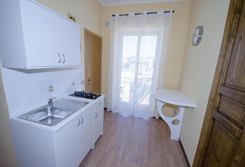 ベッドアンドブレックファースト Antico Rione