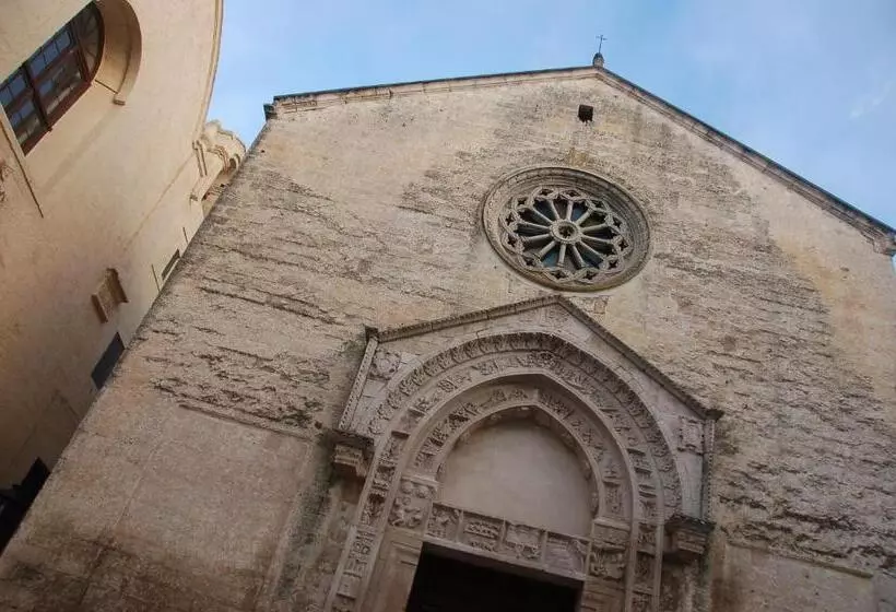 ベッドアンドブレックファースト Antro Delle Muse