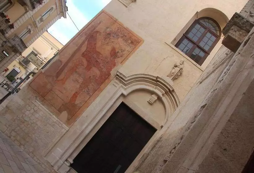 ベッドアンドブレックファースト Antro Delle Muse