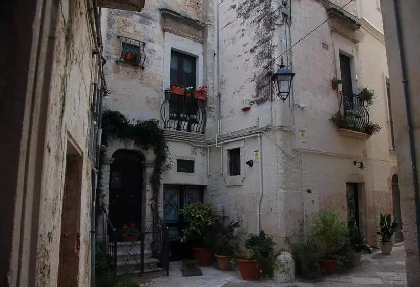 ベッドアンドブレックファースト Antro Delle Muse