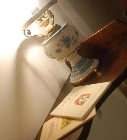 ベッドアンドブレックファースト Antro Delle Muse