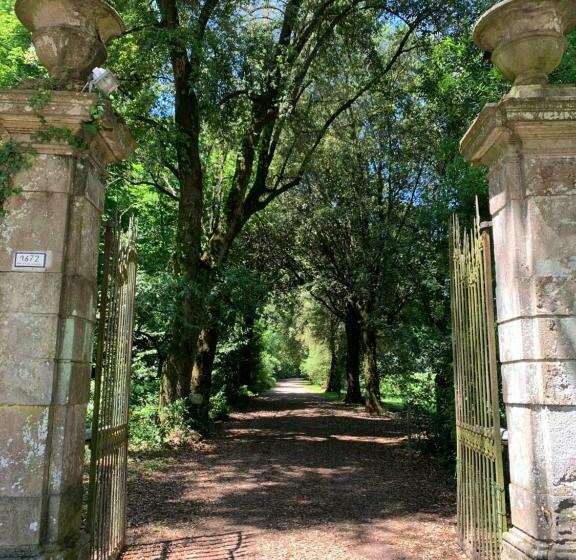 تختخواب و صبحانه Il Casale Di Villa Rossi