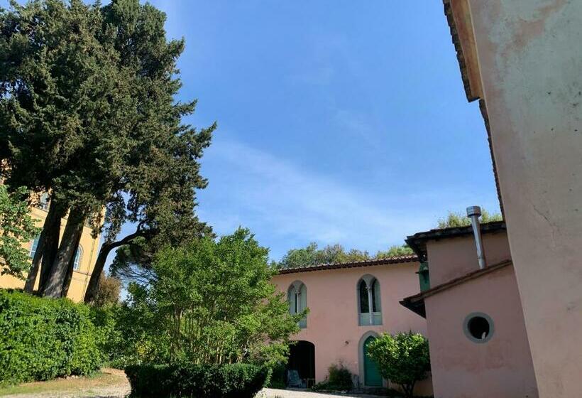 تختخواب و صبحانه Il Casale Di Villa Rossi