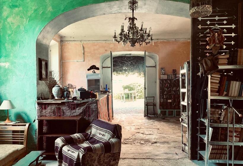 تختخواب و صبحانه Il Casale Di Villa Rossi