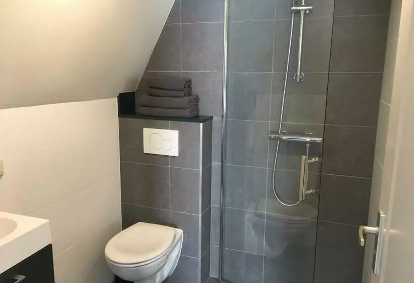 Aamiaismajoitus (B&B) Nine Streets Inn