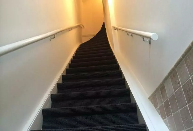 Aamiaismajoitus (B&B) Nine Streets Inn